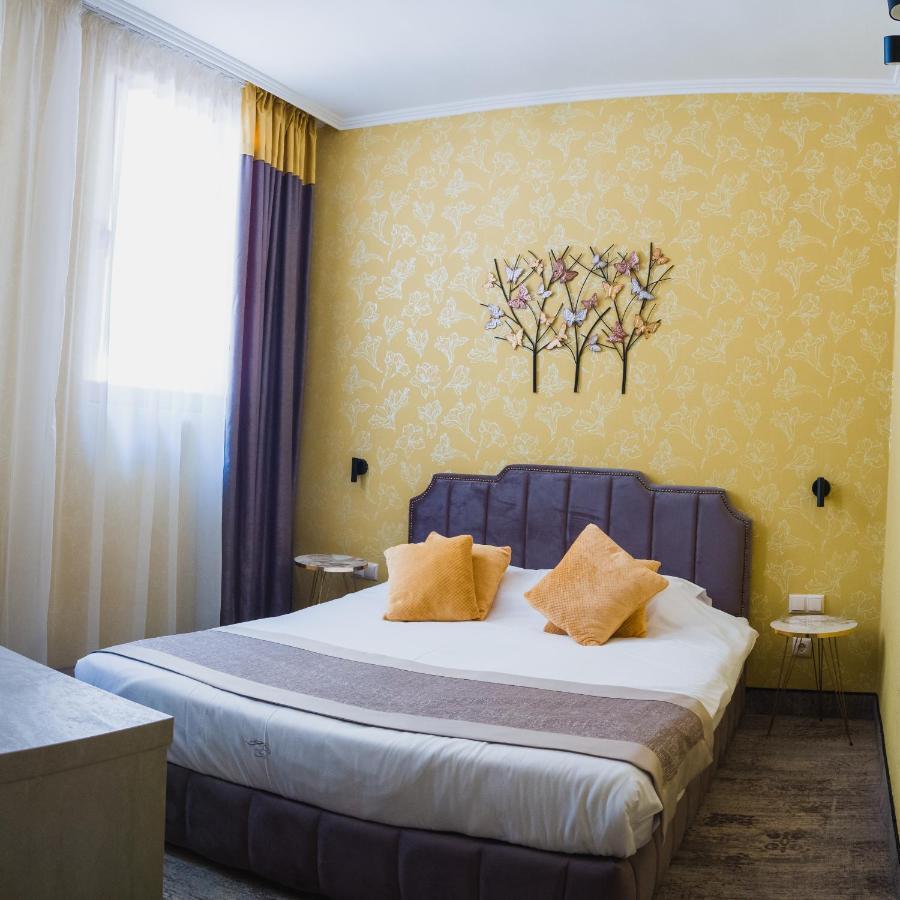 Хотелски Комплекс Белият Кон Targowischte Exterior foto